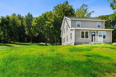 94 Gile St 1