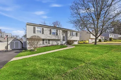 28 Drumlin Rd 1