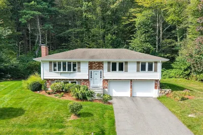 34 Jodie Rd