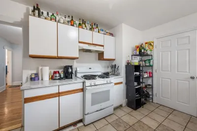 18 Claymoss Rd #1 1