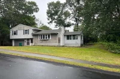 65 Churchill Dr