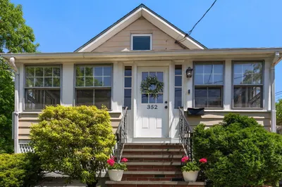 352 Whiting Ave 1