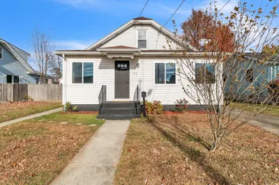 11 Sullivan Street 1