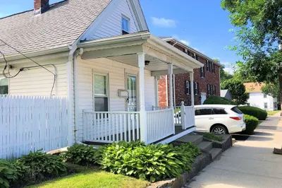 561 Willard Street 1