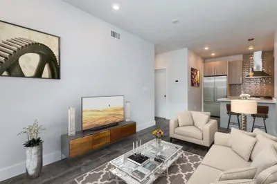 176 Humboldt Ave #7