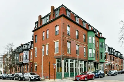 809 E 4th St #1