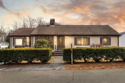 9 Cummings Ave