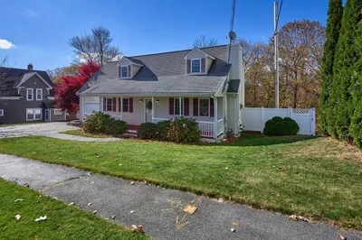 33 Wrentham Road 1