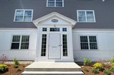 39 Saunders Street #39