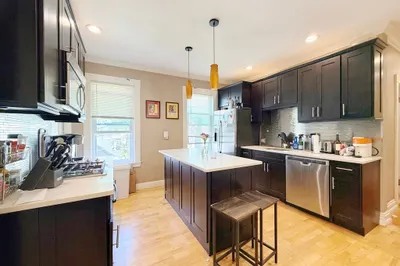 17 Pleasant St #2 1