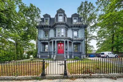 533 Locust St #7 1