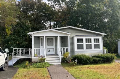 13 Birch St 1
