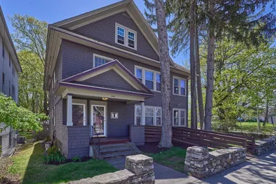 1066 Pleasant Street 1