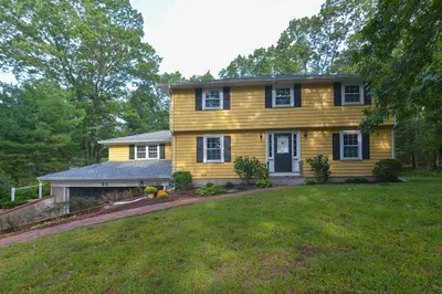 25 Forest St