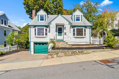 50 Greenwood Street 1