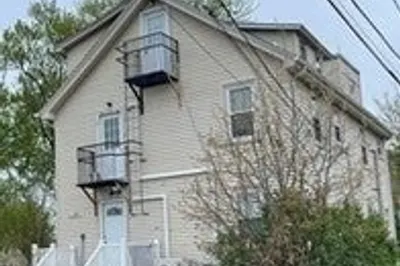 34 Quniton Ave #4 1