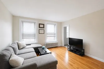 217 Newbury Street #4 1