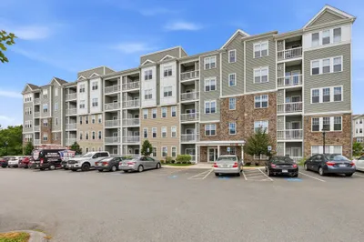 260 Martins Landing Way #202 1