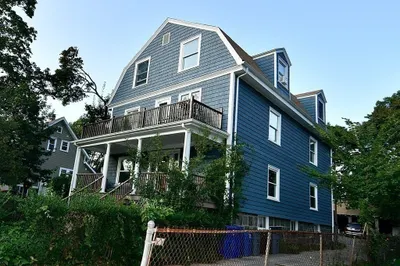 392 Reedsdale Rd #3