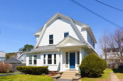 26 Suffolk Ave 1