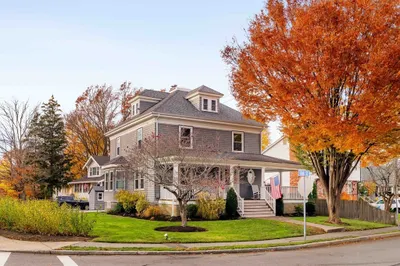 6 Oak Street