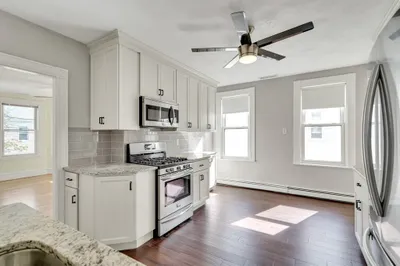 105 Franklin St #3