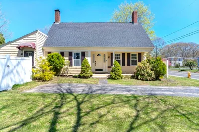181 Central St