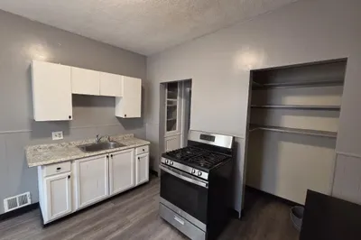 57 Cushing Ave #2 1
