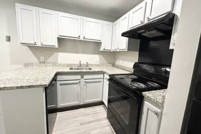 15 Ruggles St #2 1