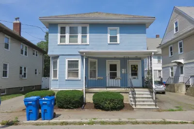 37-39 Parmenter Rd #39 1