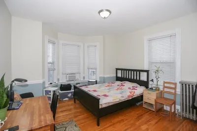 79 Glenwood Rd #2