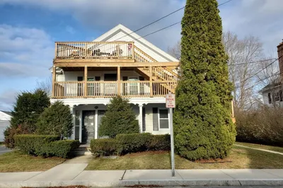 20-24 Walnut Street #3 1