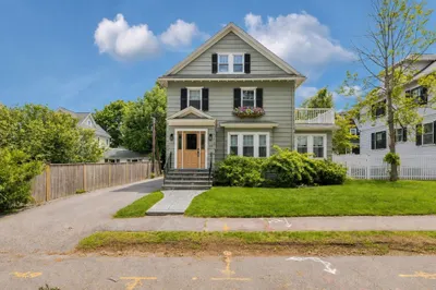 59 Crest Street 1