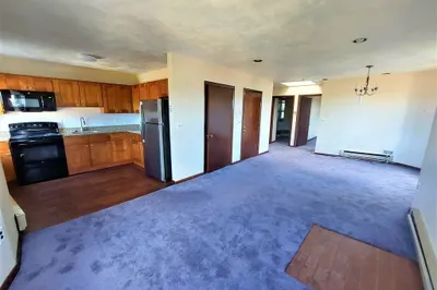 65 Humboldt Ave #3