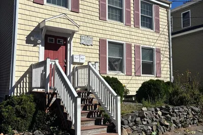 17 Vestry St #1 1