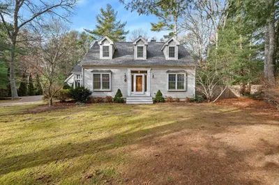 602 Putnam Ave 1
