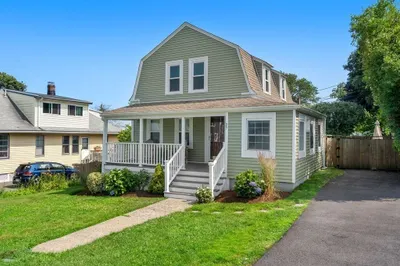 25 Sunrise Rd 1
