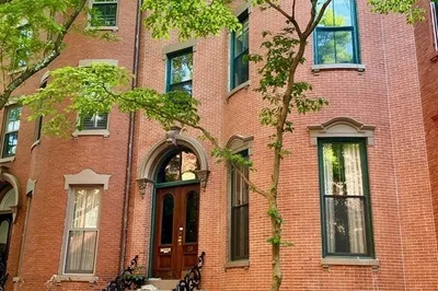 28 Upton St #1