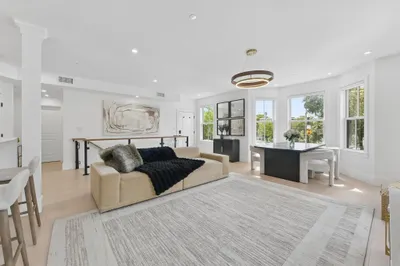 100 White St #1 1