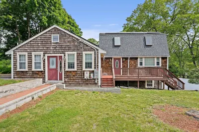 58 Woodlawn Rd 1