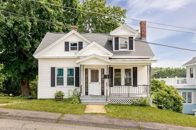 15 Abbott St 1