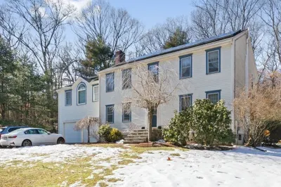 4 Castle Road