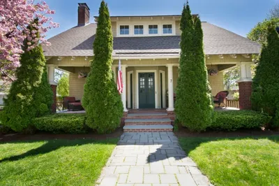 7 Greenleaf Terrace