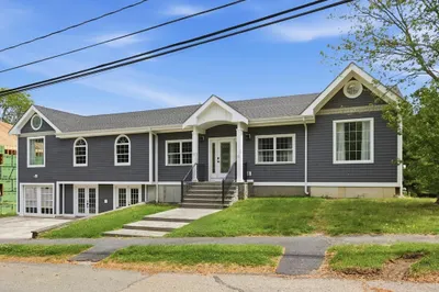 52 Ridgewood Rd 1