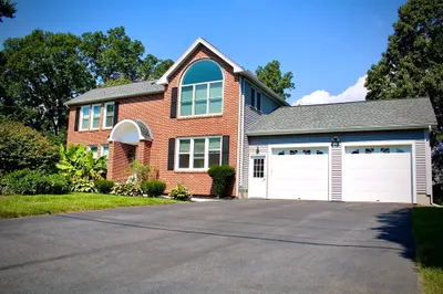 3 Coldbrook Rd 1