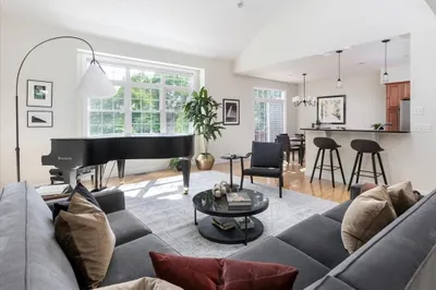 805 Highland Ave #7