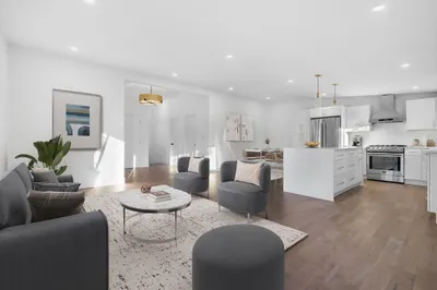 1 Knollwood Road 1
