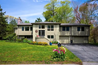 34 Aqueduct Rd 1