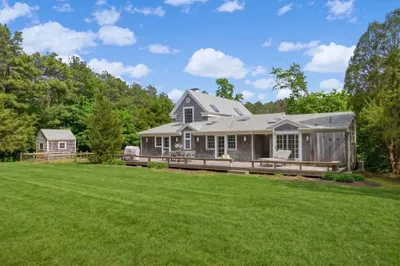 35 Nats Farm Lane 1