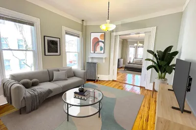 123 Webster St #1